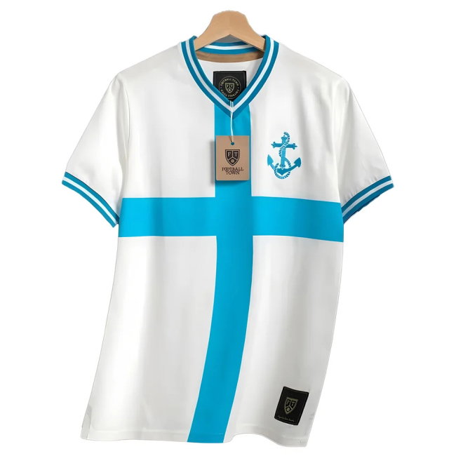 Sleek Shirt Stretch Fabric Reinforced Seams Durable Stitching