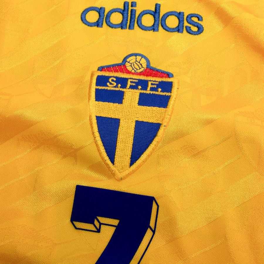 [EFKS] Sweden Size LARSSON 7 Home Uniform 1994 L (8/10)