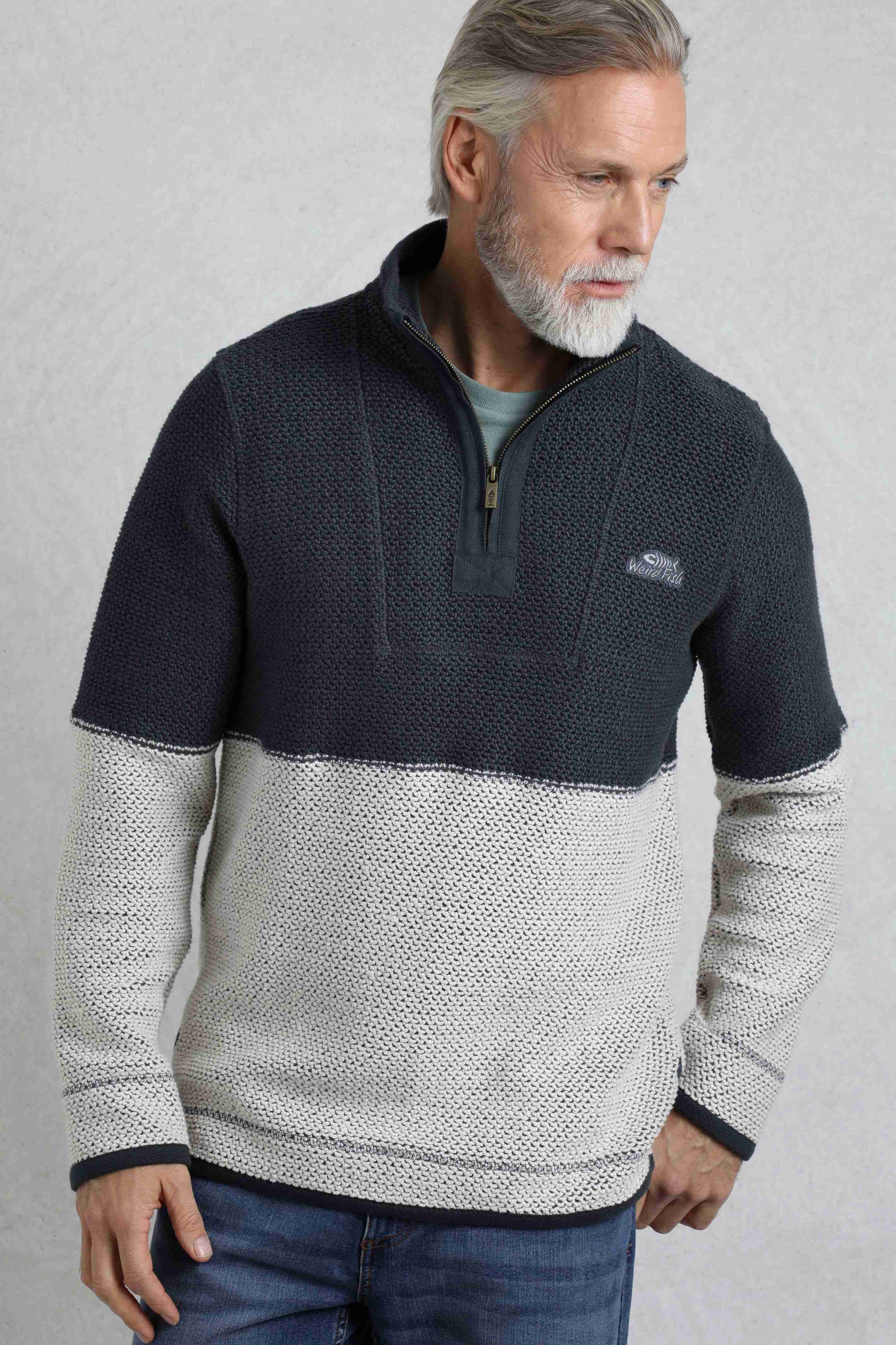 Kielder 1/4 Zip Limited Edition Macaroni Sweatshirt Dark Navy