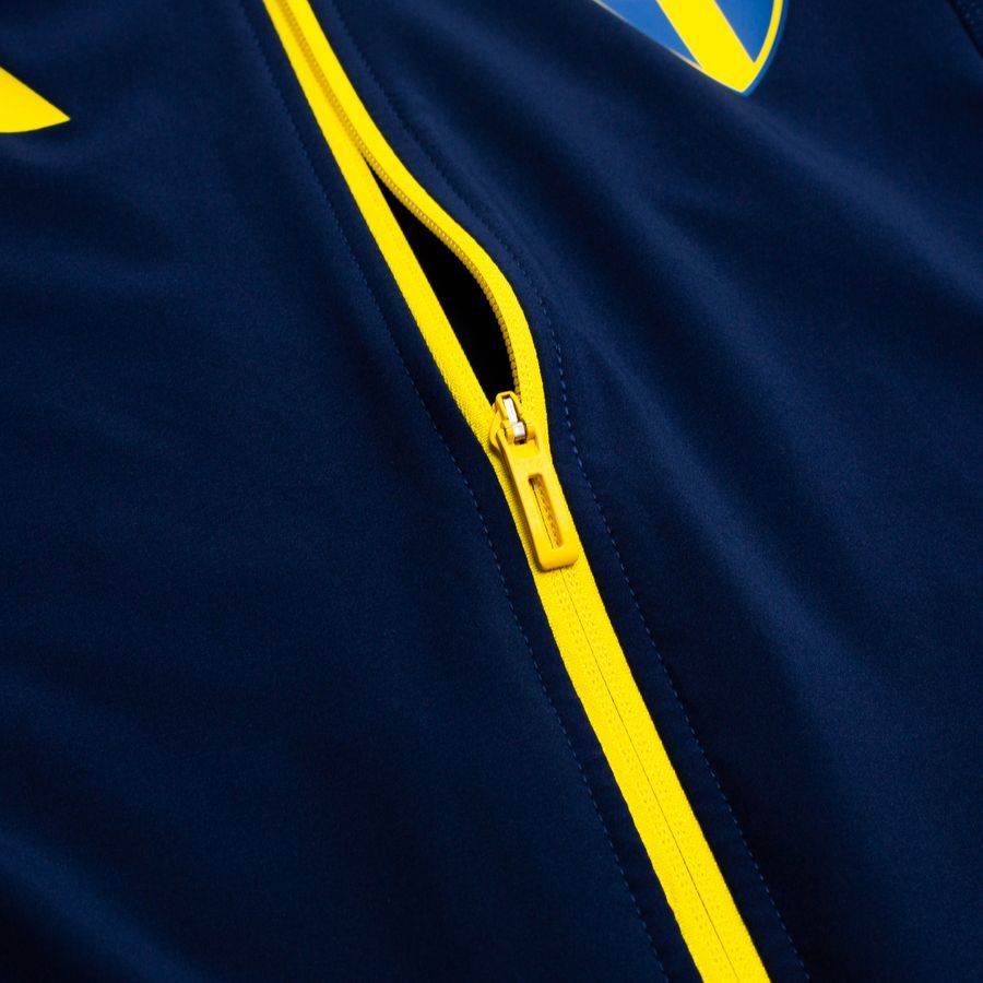 Sweden Windbreaker Tiro 26 Travel Team Navy In Multiple Adult Sizes