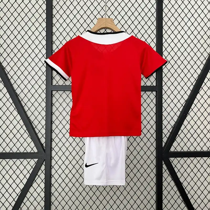 2005-2006 Kids Manchester United Jersey retro kit