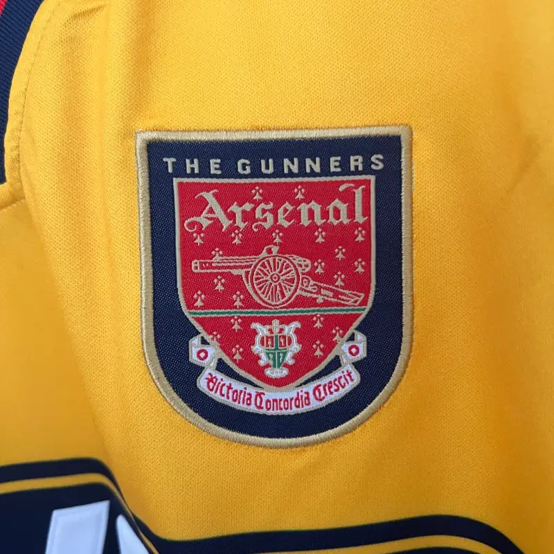 1997-1999 Arsenal Jersey retro kit