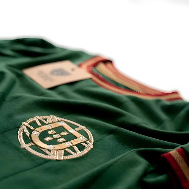 Vintage Portugal A Selecção Away Soccer Jersey