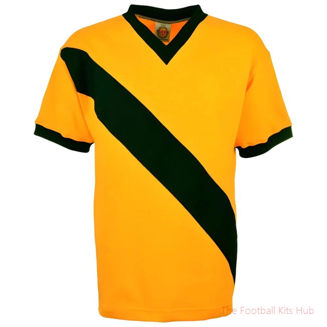 Men Ecuador 1974 Retro Football Shirt