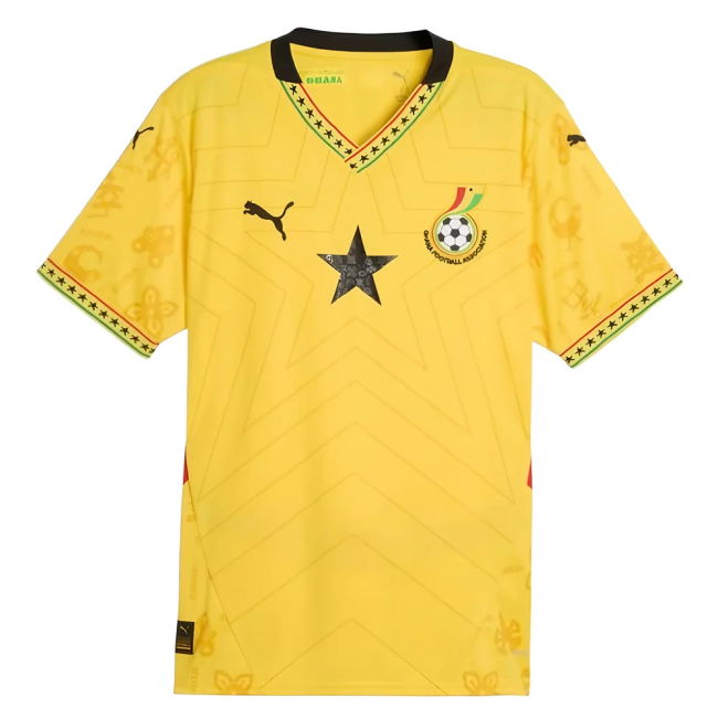 Aero-Dynamic Collector'S-Item 2024-2025 Ghana Away Shirt (Essien 8)