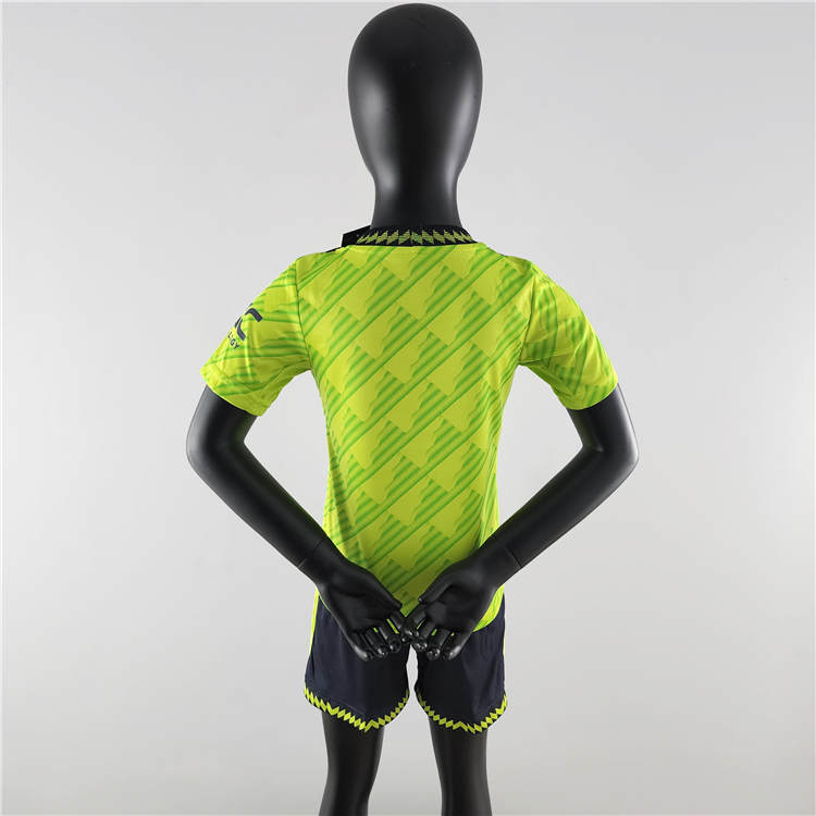 Official Man Utd Kids Manchester United 2223 Third Green Soccer Kit