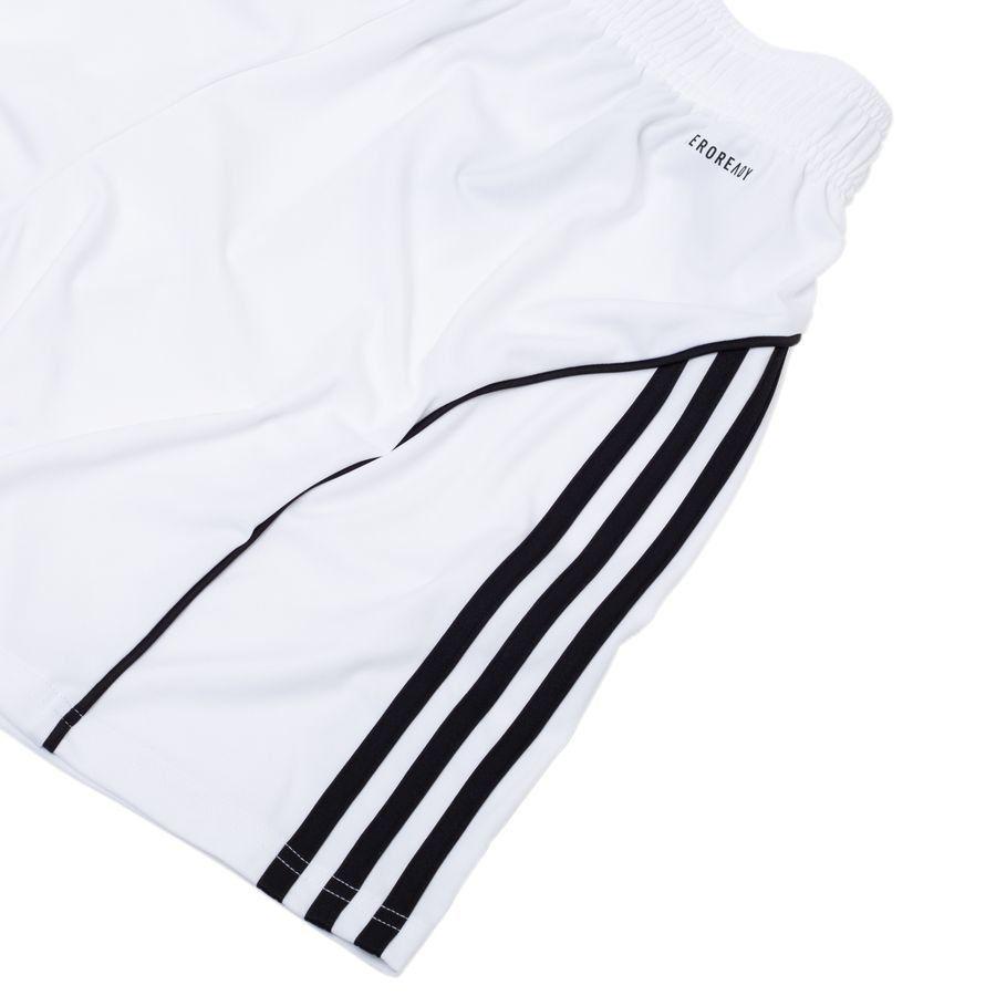 Manchester United Home Shorts 2025/26 In Multiple Adult Sizes