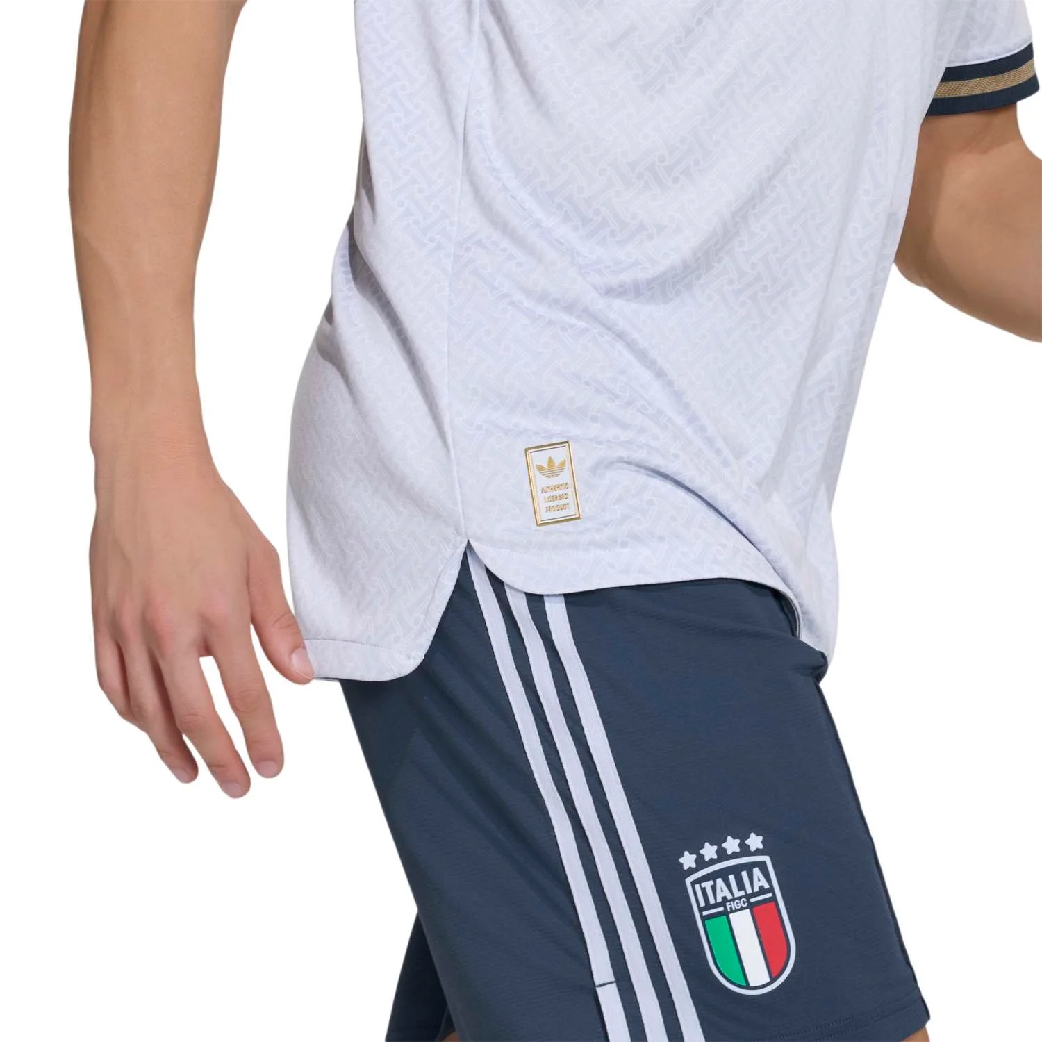 Italy 2026 Away Jersey Men's | CLIMACOOL+ Slim Fit Football Kit 2026