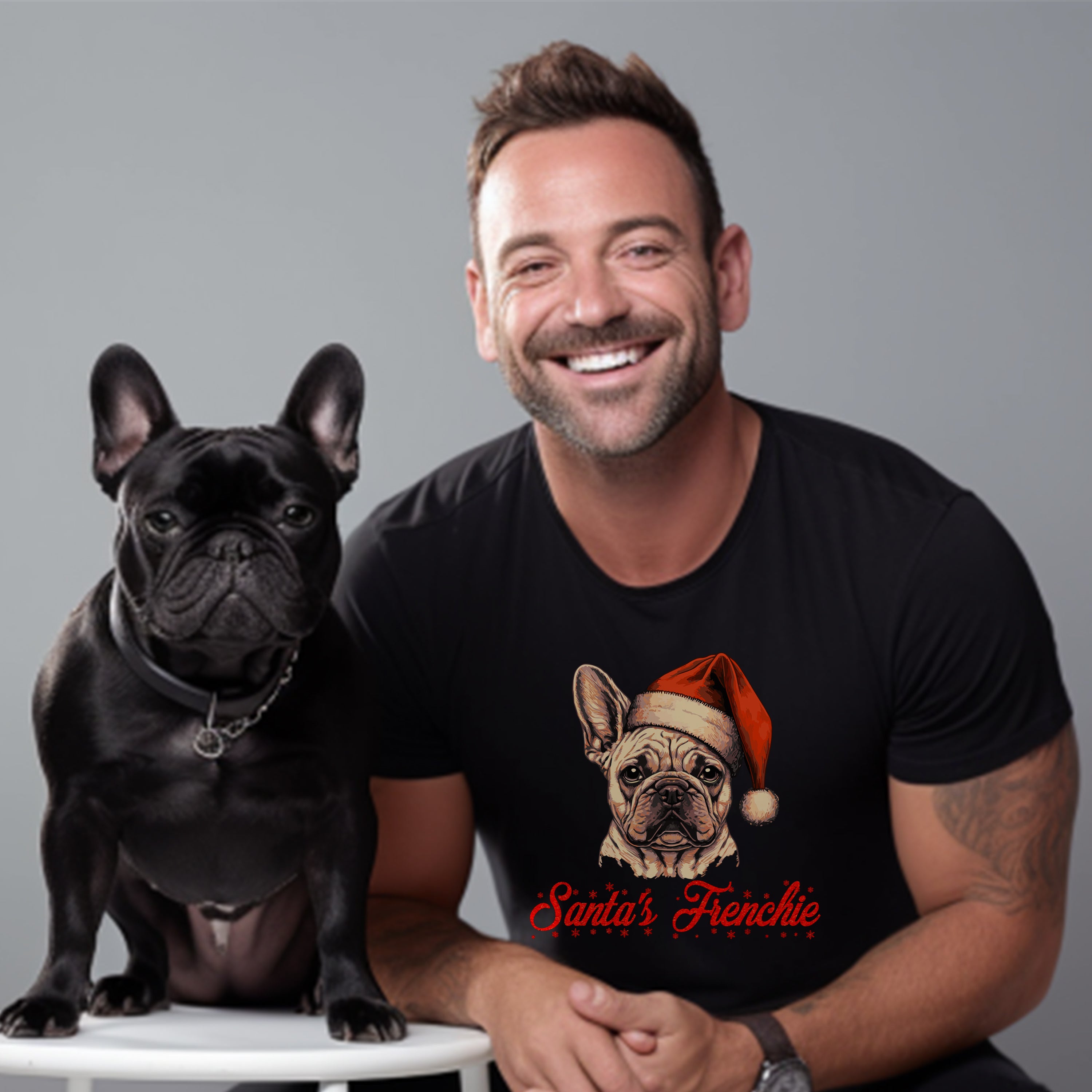 Santa's frenchie - Unisex T-Shirt
