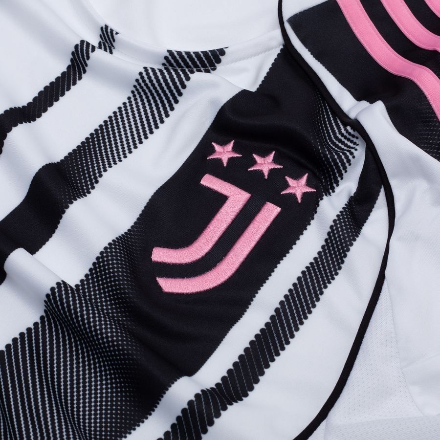 Juventus Home Shirt 2025/26 Supporter Version In Multiple Adult Sizes