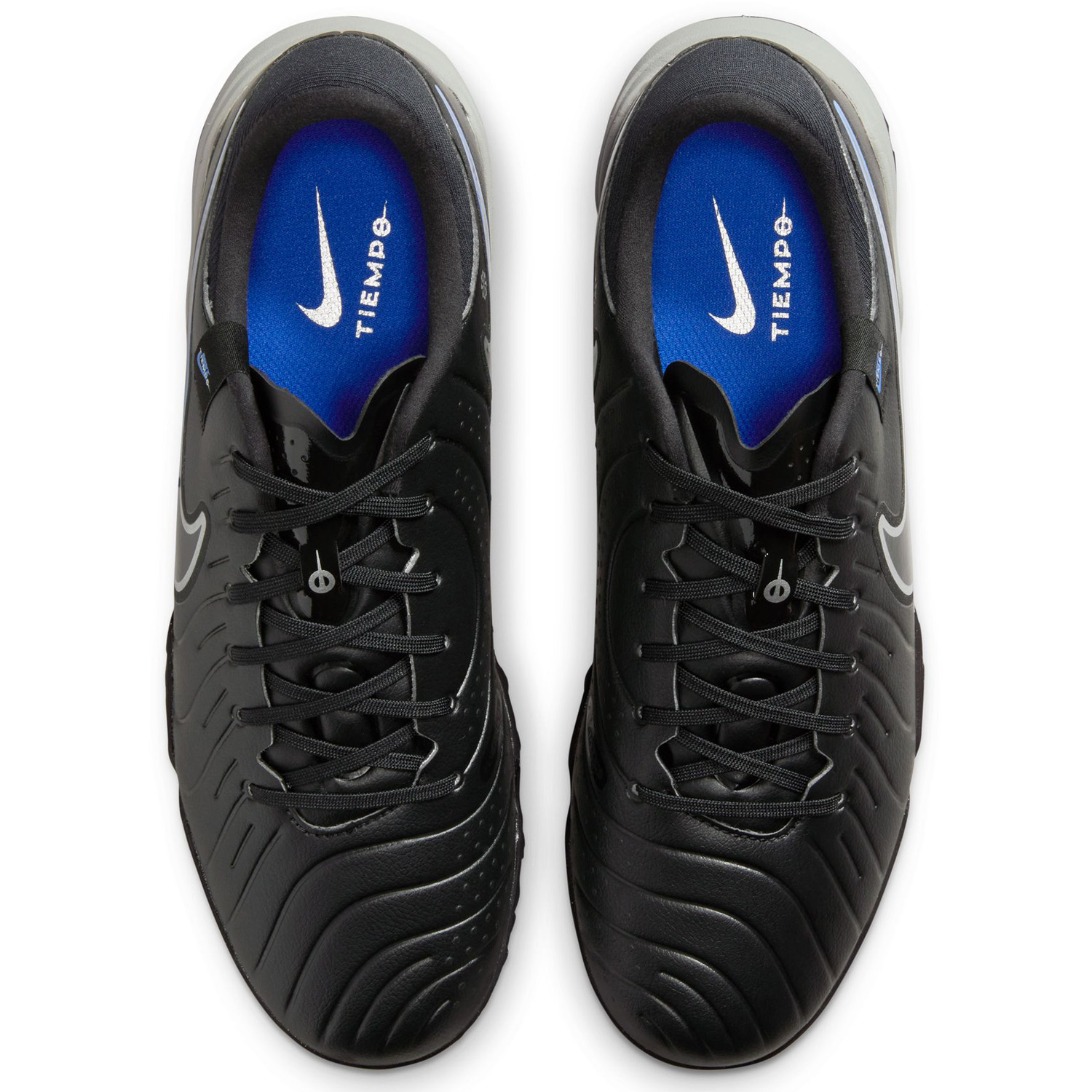 perfect for training Nike Your Favorite Team Replica Kit 2025/26