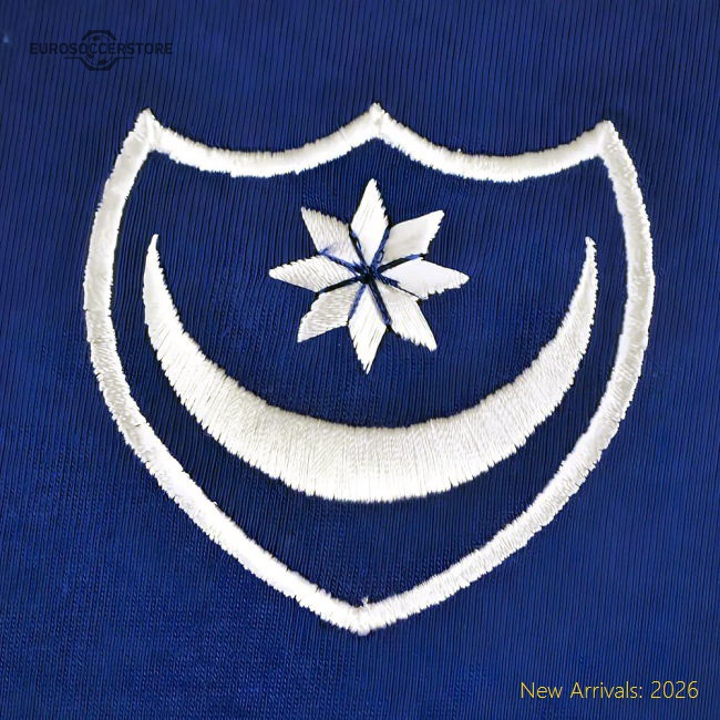 Luxury Portsmouth Retro T-shirt - Royal - Economical - Premium Quality