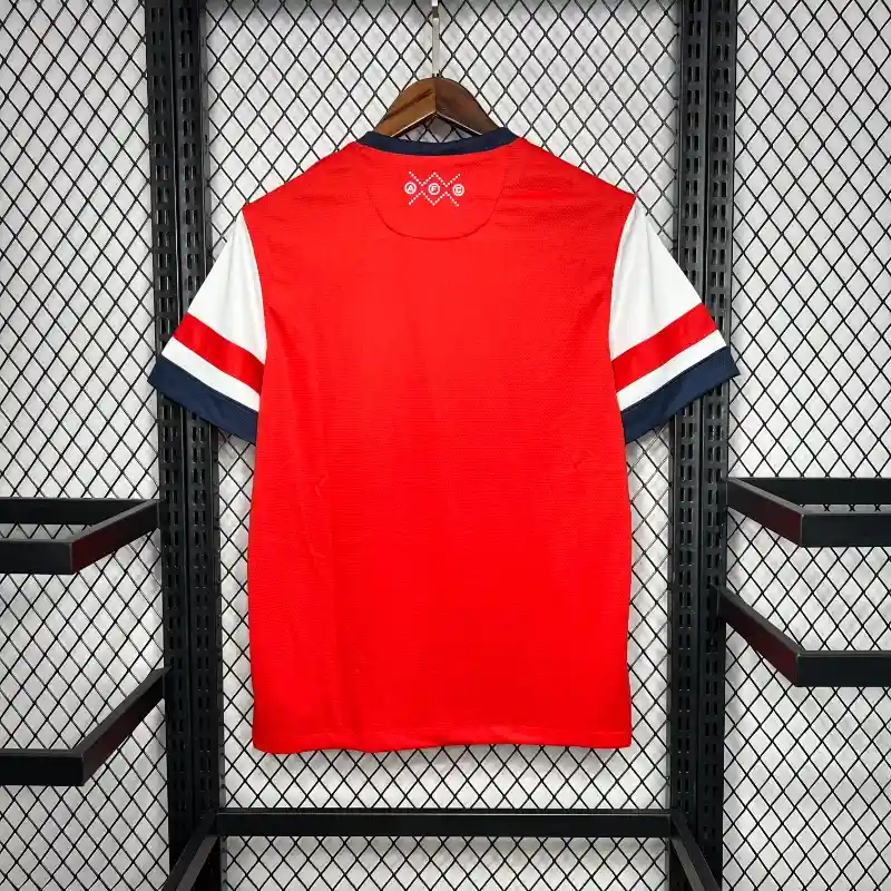 2012-2013 Arsenal Jersey retro kit