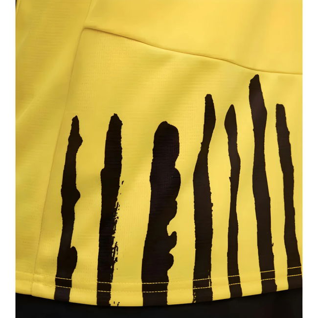 2025-2026 Borussia Dortmund Home Economic Shirt (Reus 11)