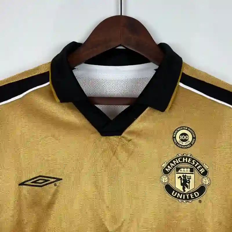 2001-2002 Long Sleeve Manchester United100th Anniversary Soccer retro kit