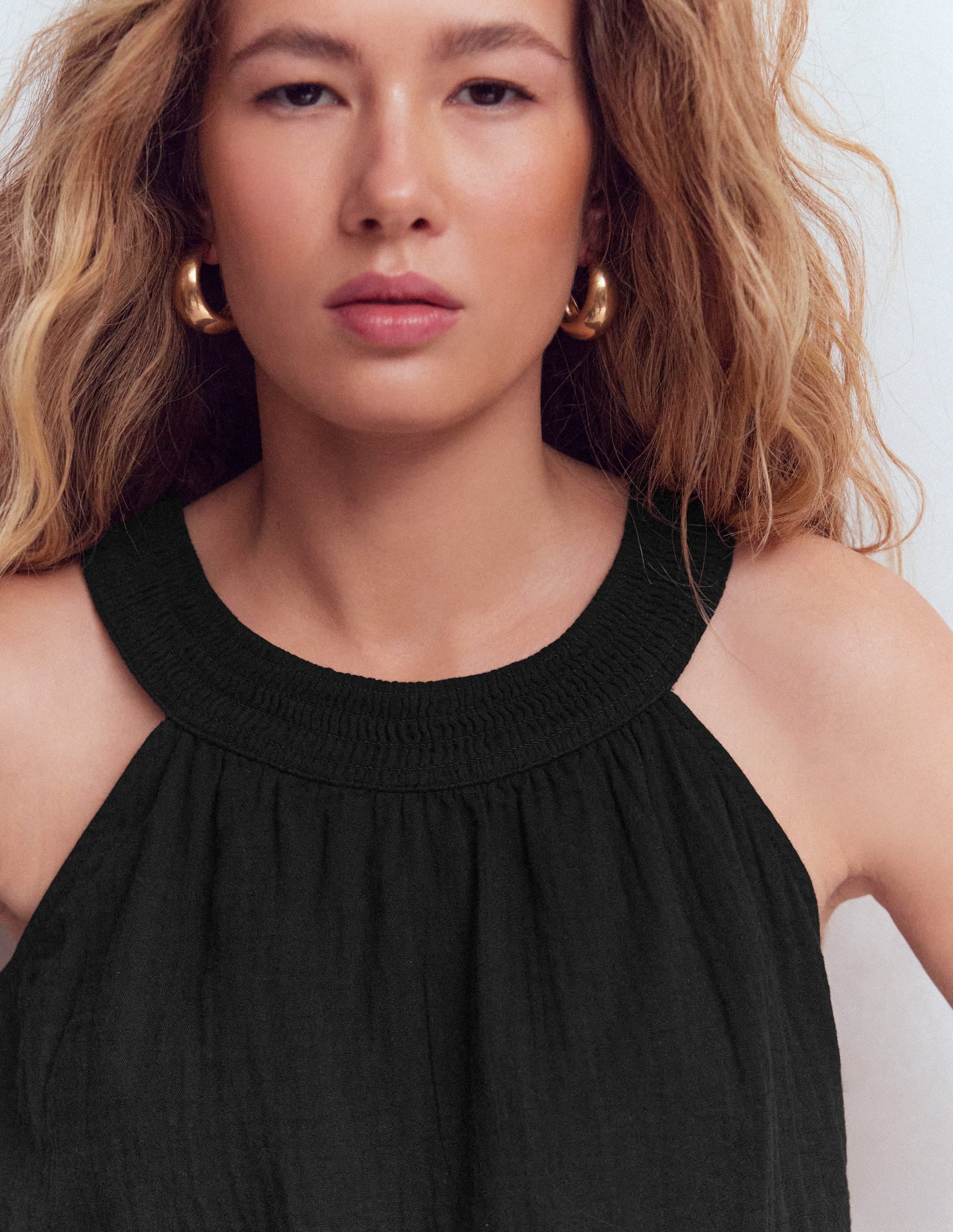 Halter-neck Double Cloth Top
