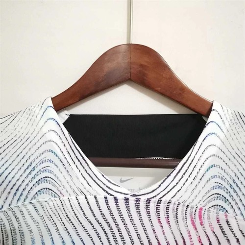 2022-2023 Liverpool Visitante - Perfect Fit - World Cup Fan