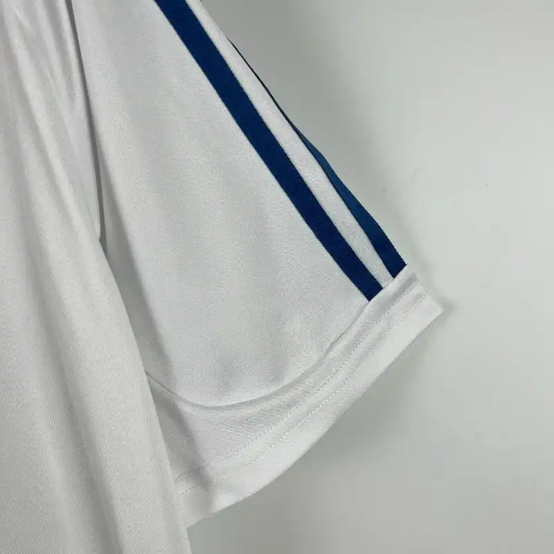 2001-2002 Real Madrid Jersey retro kit