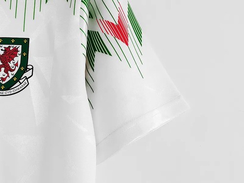 Official 1990 International Jersey Retro With Classic Design -