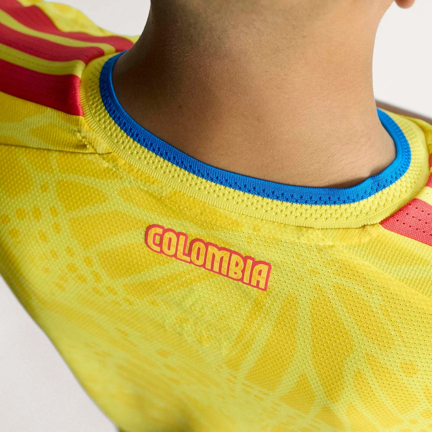 Colombia 2026 Home Elite Jersey - Butterfly Energy Men's Player Edition