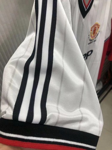 1983 Manchester United Jersey - Match-ready - Top Performance