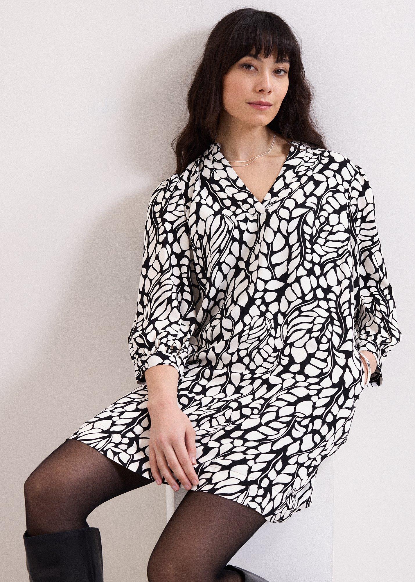 Milicia Leaf Tunic Dress