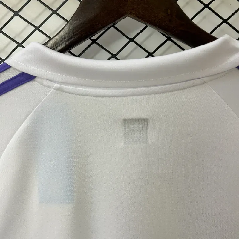 Cheap 1984-1985 Real Madrid Jersey retro kit