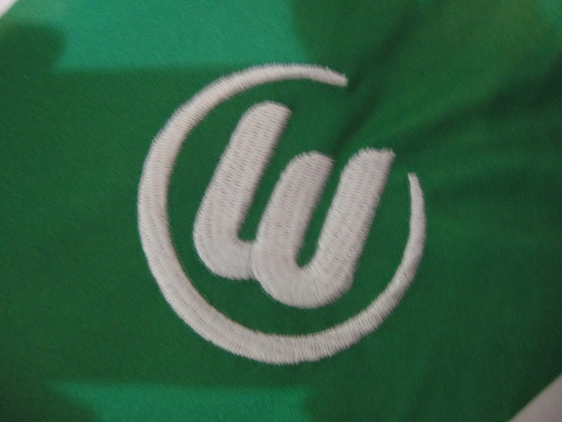 13-14 Wolfsburg Home White Soccer Jersey Shirt - Official Replica 2746