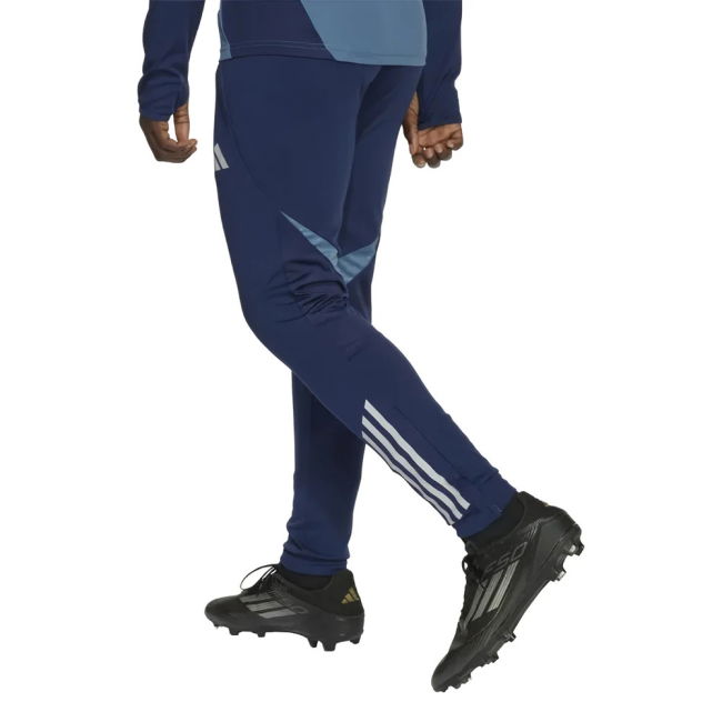 Arsenal 2025-2026 Training - Replica Match Quality Edition