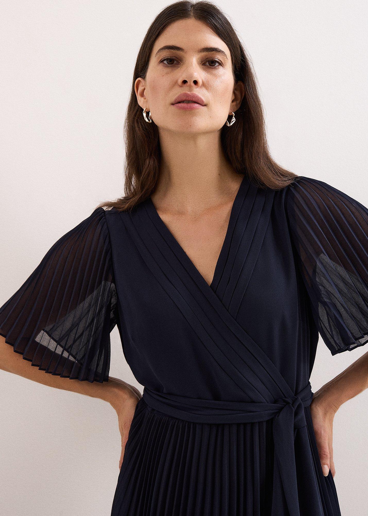 Petite Abigail Pleated Print Maxi Dress