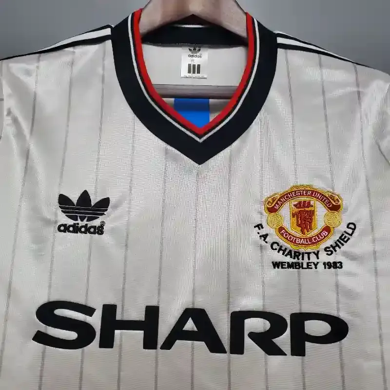 Cheap 1983 Manchester United Jersey retro kit