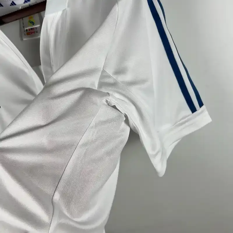 Cheap 2001-2002 Real Madrid Jersey retro kit