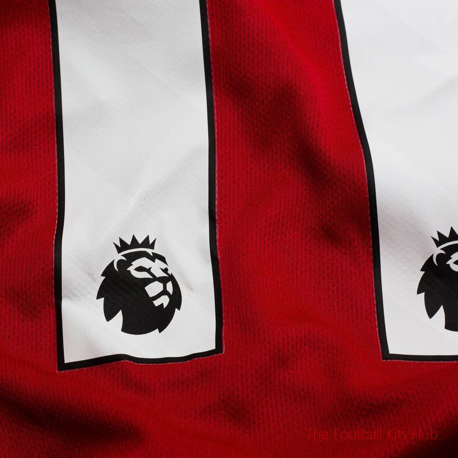 Liverpool Home Shirt 2025/26 Long Sleeves M.SALAH 11