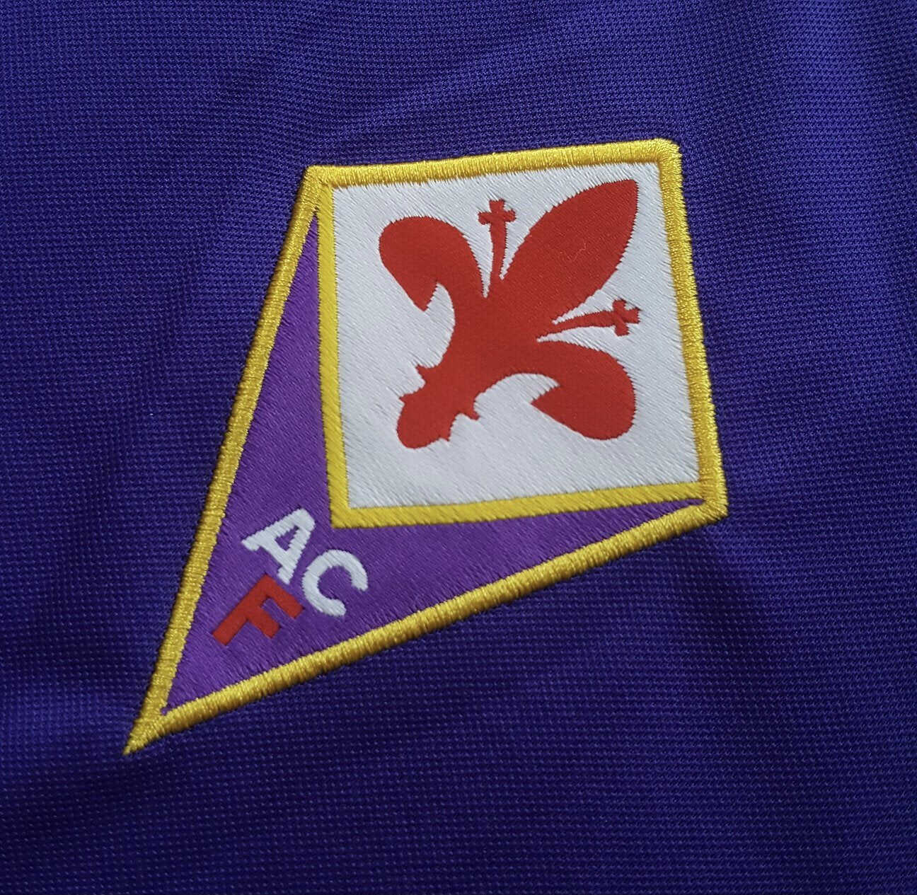 Cheap 1998 Fiorentina Home long sleeves kit