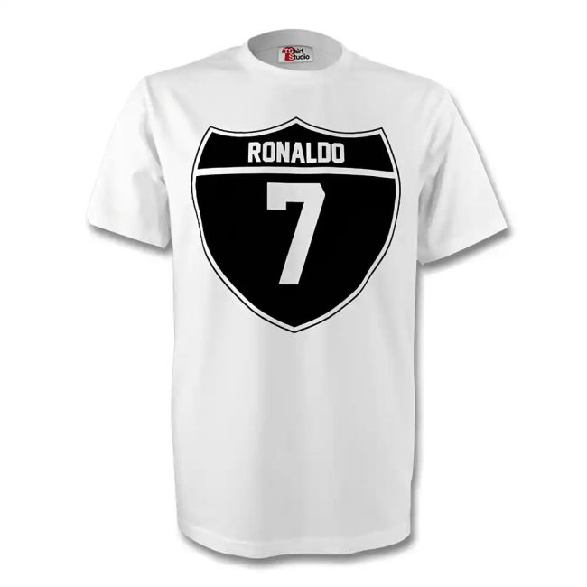 Replica 2025-2026 Real Madrid Football Shirt With Retro Design