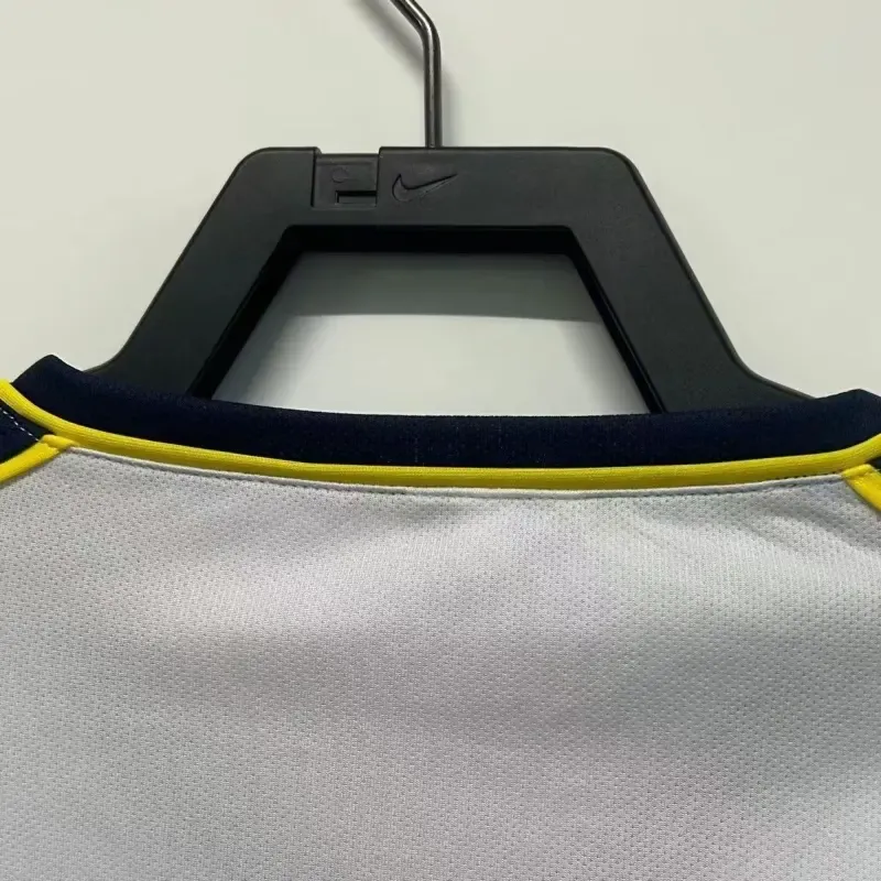 Cheap 2001-2002 Liverpool Jersey retro kit