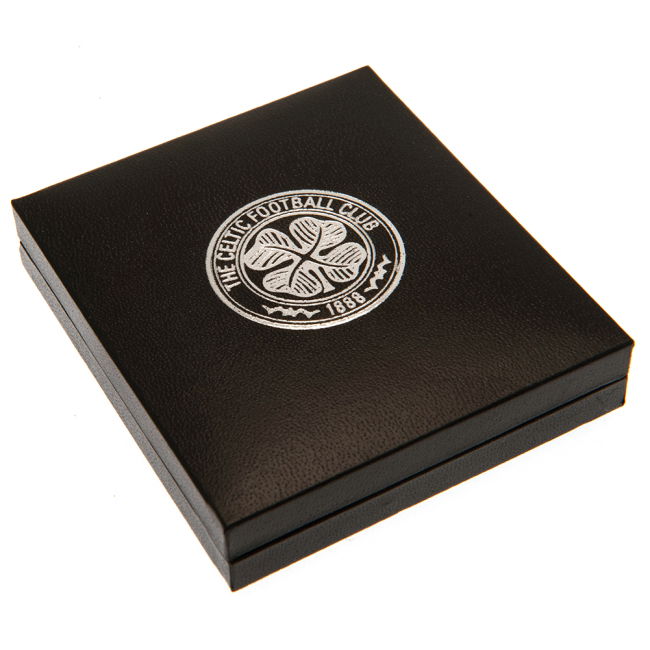 Durable 2025-2026 Celtic Football Accessory With Retro Design -