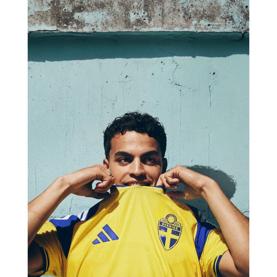 Sweden Home Shirt 2025/26 In Multiple Adult Sizes